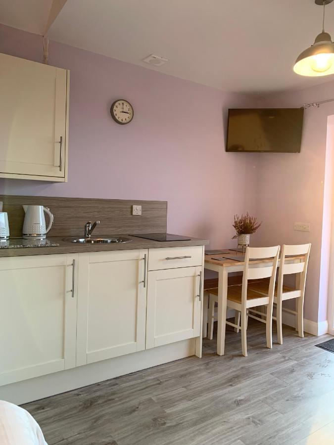 Hebridean Holiday Cabins Breasclete Ngoại thất bức ảnh