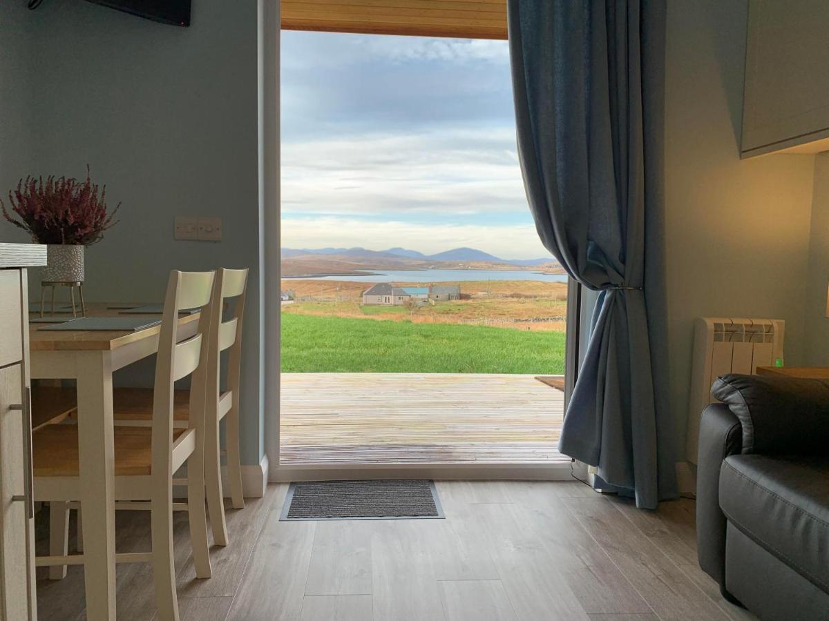 Hebridean Holiday Cabins Breasclete Ngoại thất bức ảnh